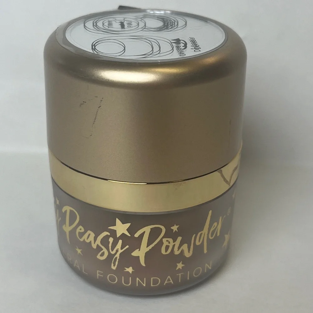 Belle Beauty Easy Peasy Matte Mineral Powder Foundation by Kim Gravel Travel